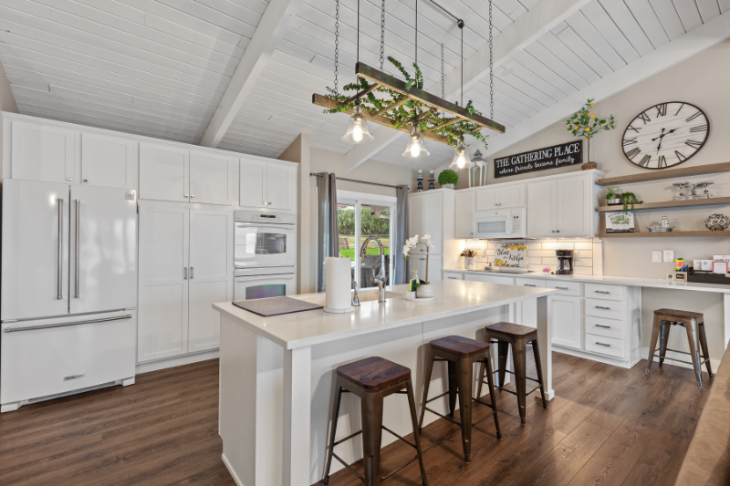 23608 E 2nd Ave - Photo 4 of 24