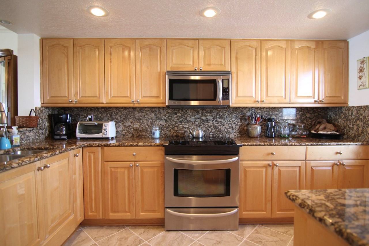 1095 N Highway A1a Apt 605 - Photo 2 of 45
