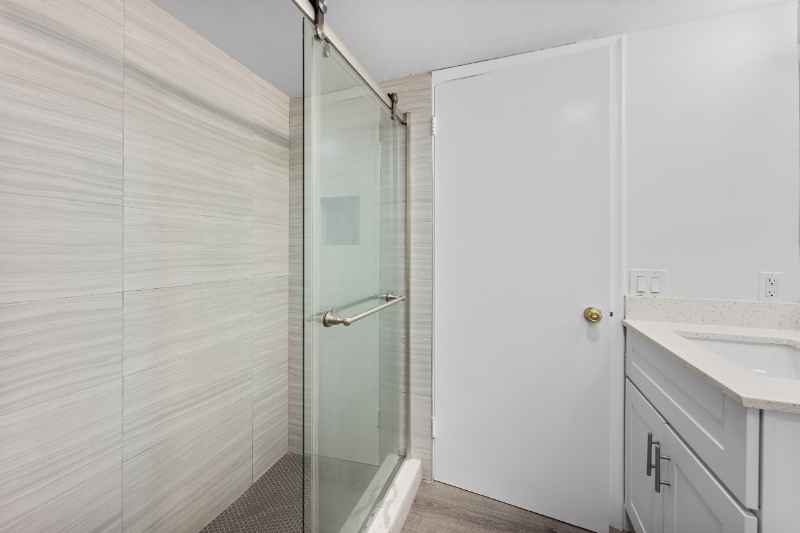 2695 Albatross Rd N - Photo 3 of 15