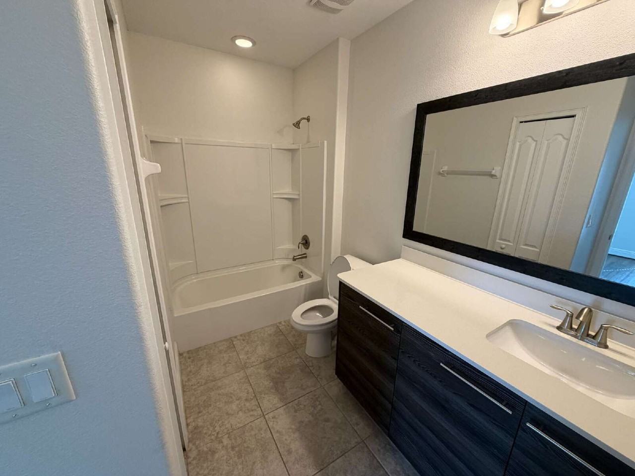 149 Kenny Boulevard - Photo 5 of 11