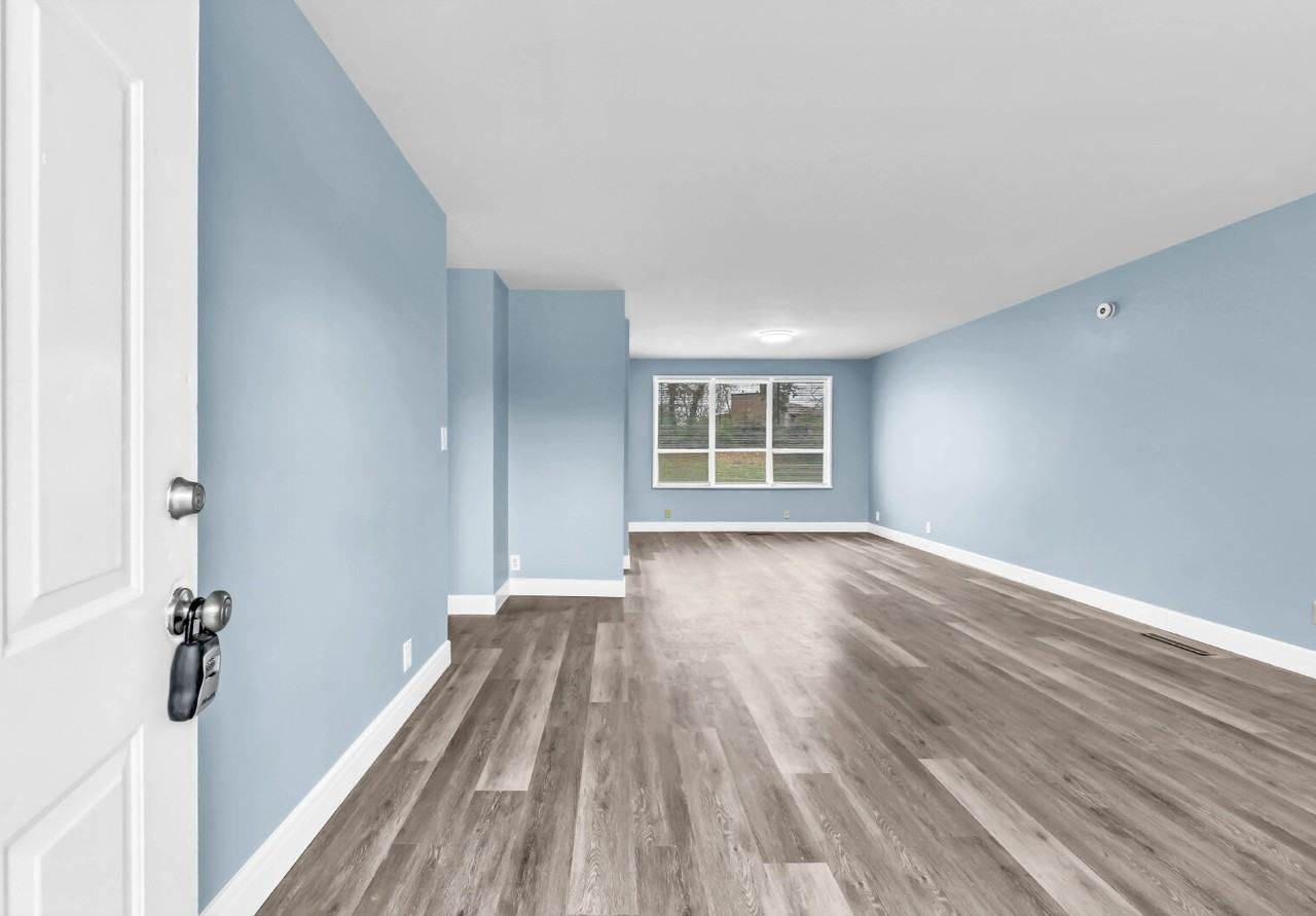 124 Yorktown Rd - Photo 3 of 27