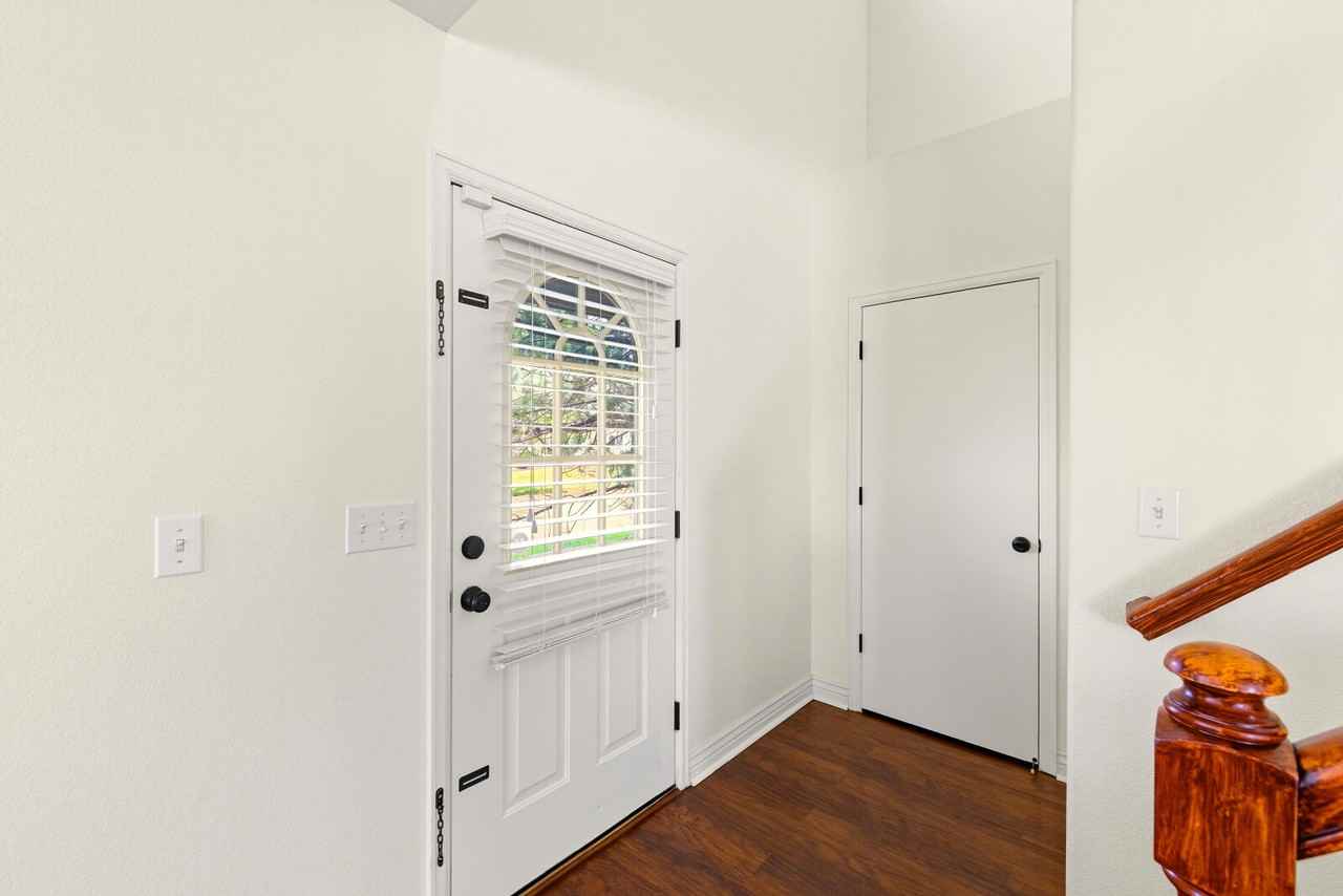 4799 Orleans St - Photo 4 of 27