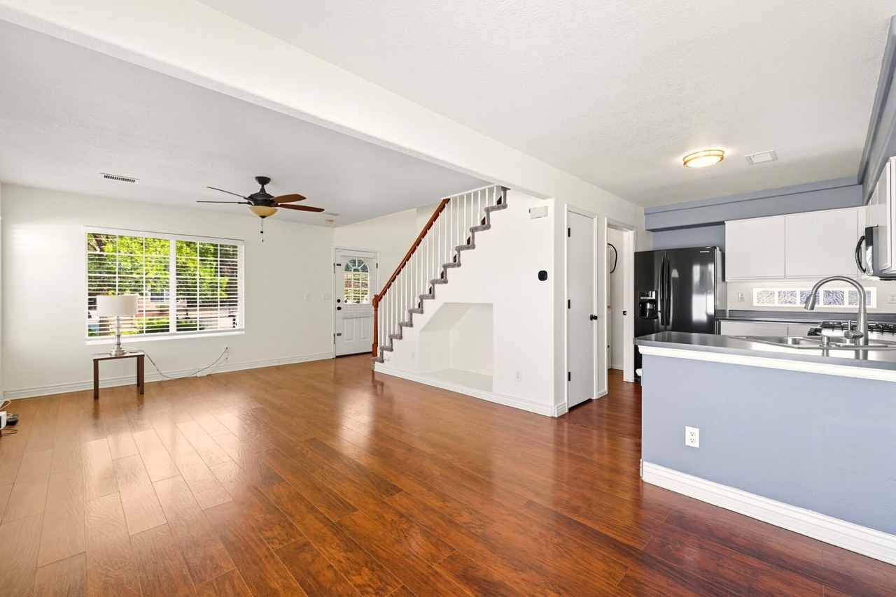 4799 Orleans St - Photo 6 of 27