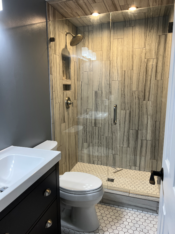 222 Independence Blvd - Photo 3 of 8