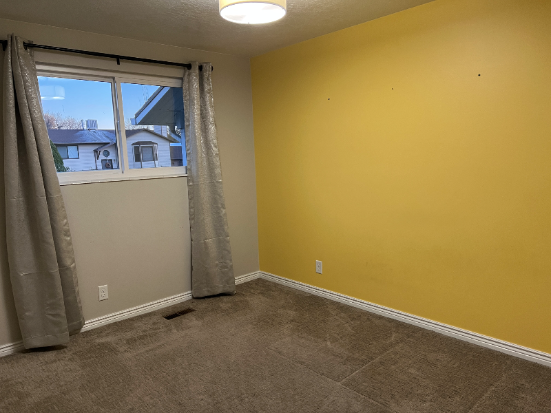 222 Independence Blvd - Photo 4 of 8