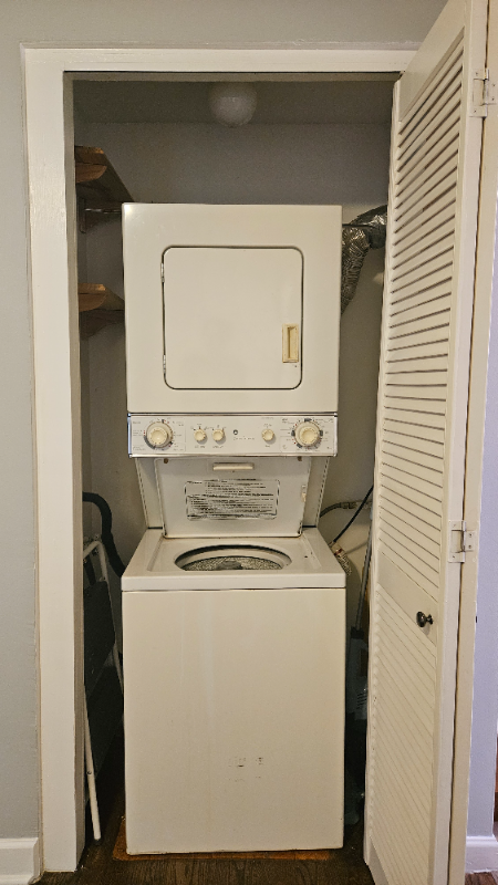 4044 North California Avenue #304 - Photo 6 of 10