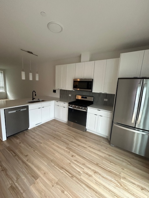 4830 157th St - Photo 2 of 16