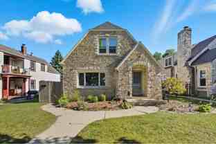 5733 West Fillmore Drive - Photo 1 of 1