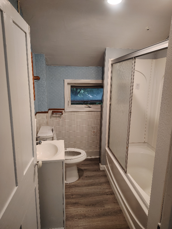 315 Prospect St - Photo 4 of 8