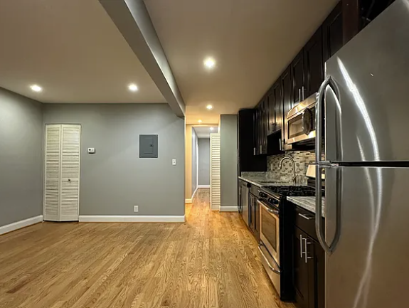 1321 Orren St Ne #2 - Photo 3 of 9