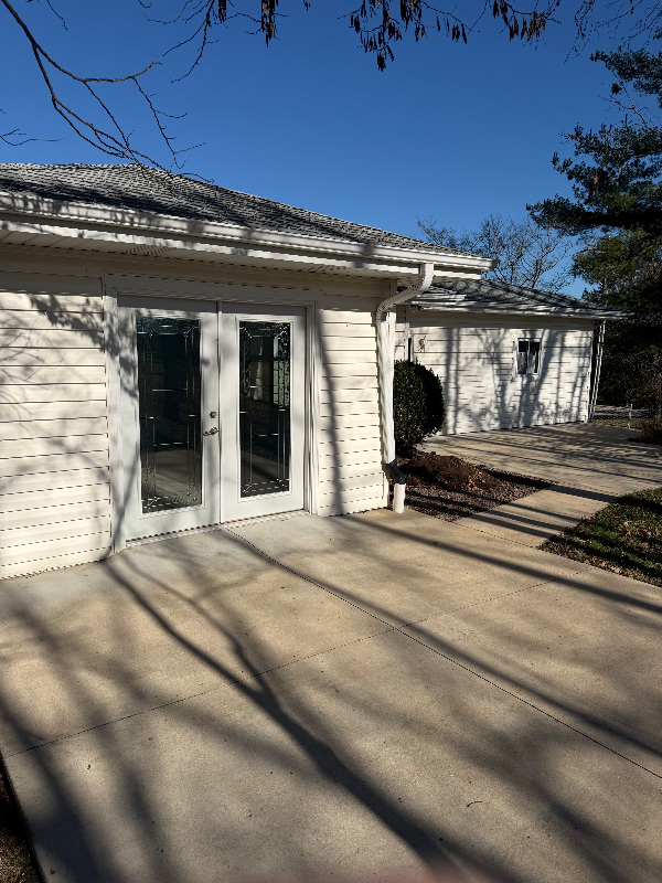 61 Forest Hills Drive - Photo 3 of 10