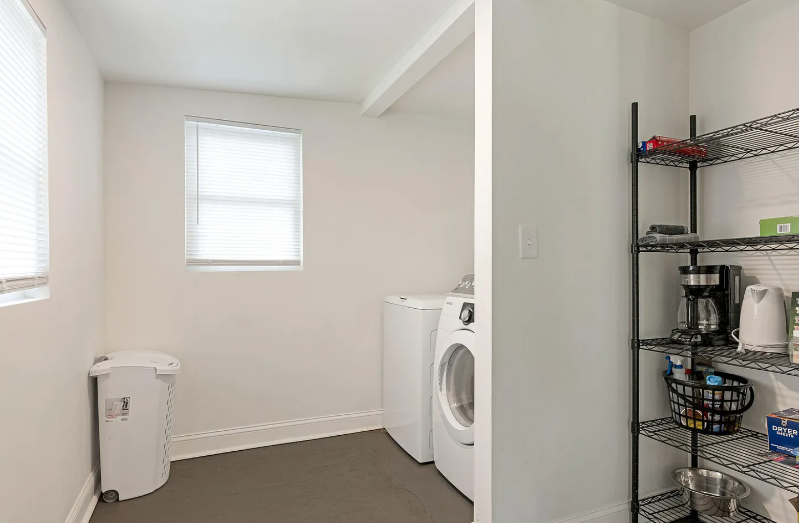 1102 Lane St - Photo 6 of 17