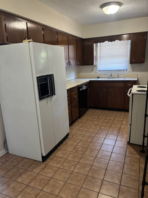 3600 Urbandale Ave - Photo 2 of 10