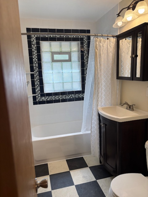 3600 Urbandale Ave - Photo 7 of 10