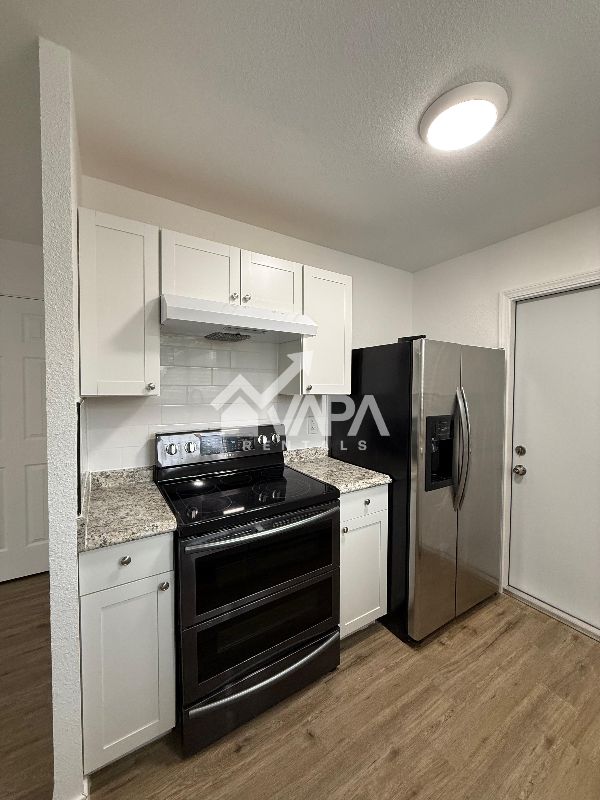 7817 Leafy Hollow Ct - Photo 5 of 18