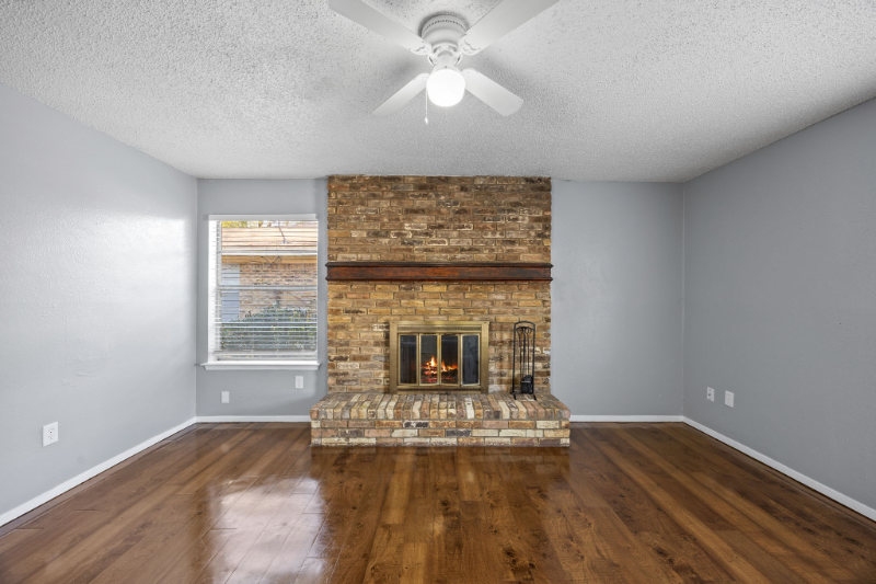 2208 Viewtop Lane #B - Photo 5 of 20