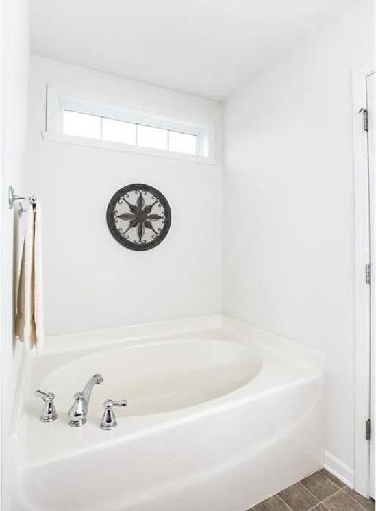 5619 Sycamore Glen Road - Photo 2 of 11