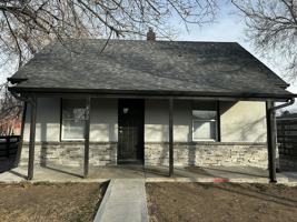 featured image of 400 S Raleigh St