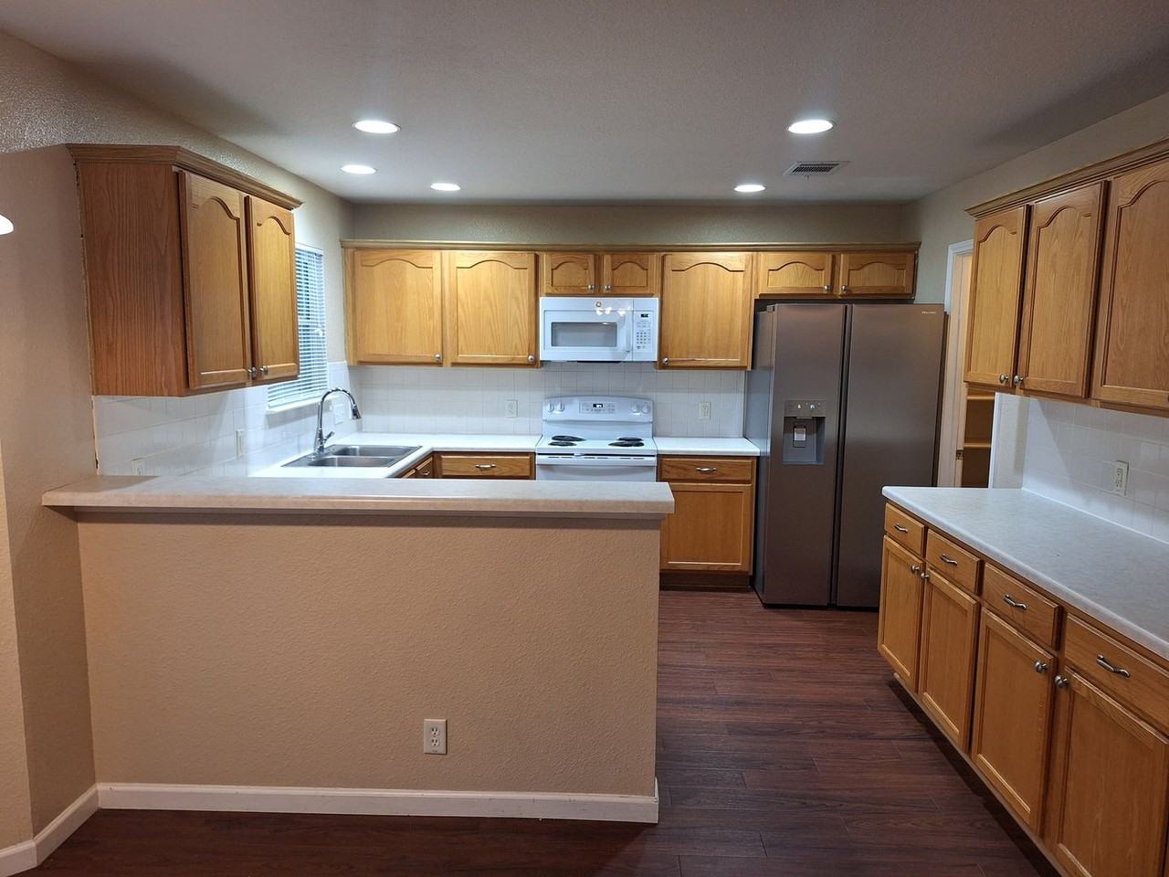 113 Orange Tree Lane - Photo 6 of 28