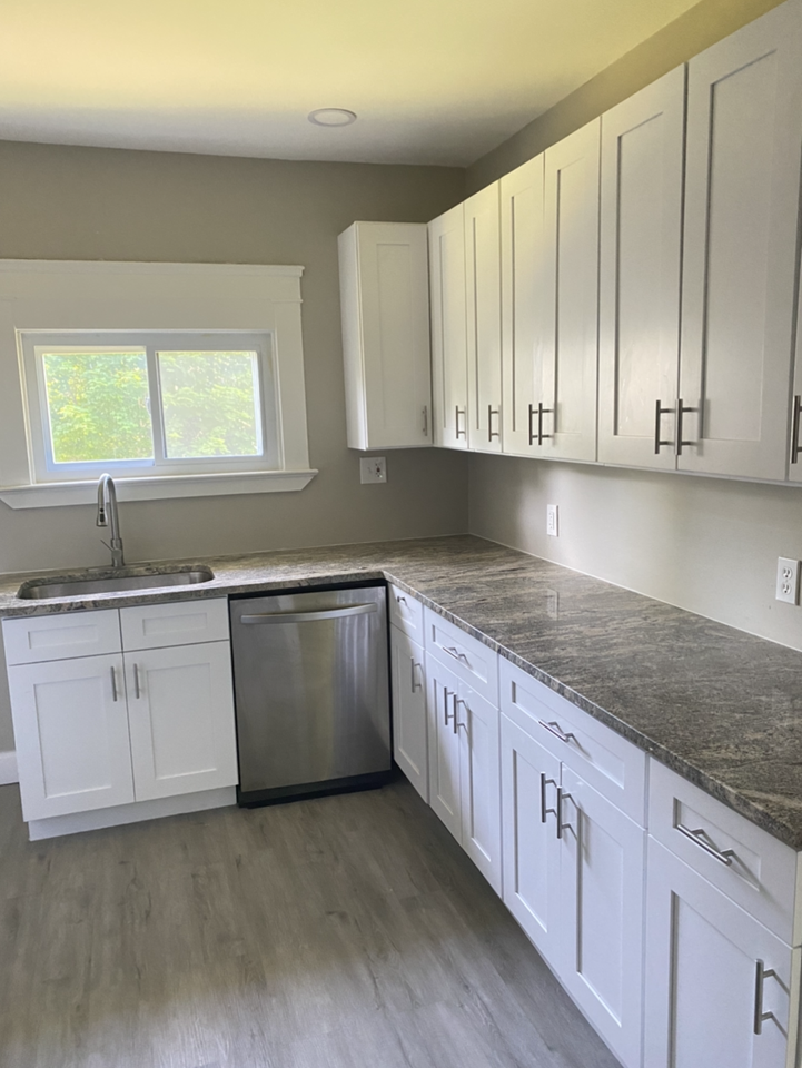 1683 Colonial Drive, Unit  1677 - 2nd Floor - Photo 5 of 10