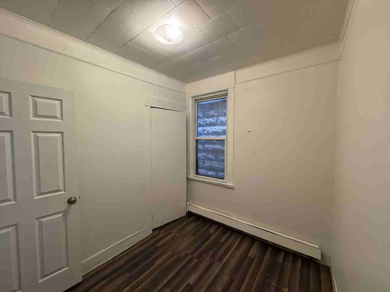 8 Mulberry St #2 - Photo 3 of 4