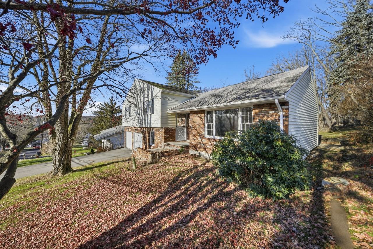 203 Sumner Avenue #NA - Photo 3 of 20