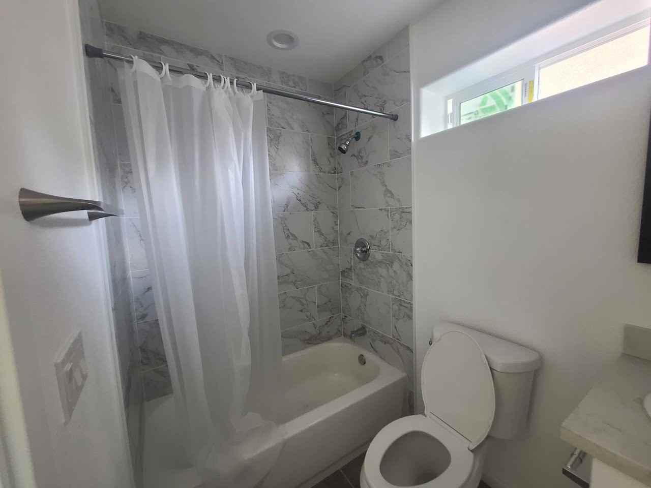 645 East Central Avenue #2 - Photo 4 of 4