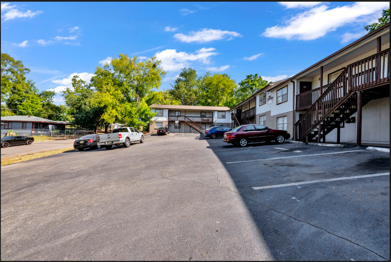 313 Beta St S #325D - Photo 4 of 17