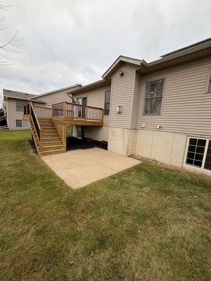 2625 E 56th Ct - Photo 5 of 50