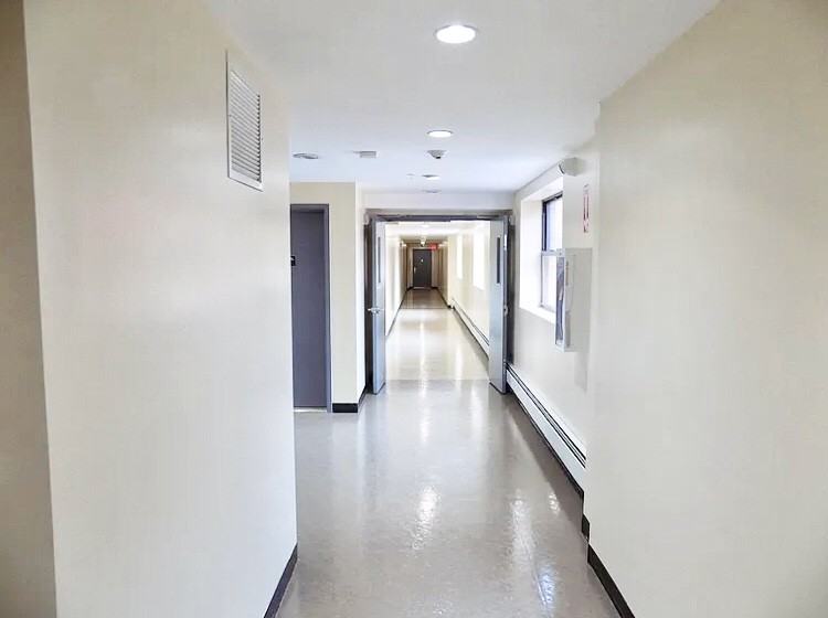 12 Brooklyn Ave #404 - Photo 4 of 13