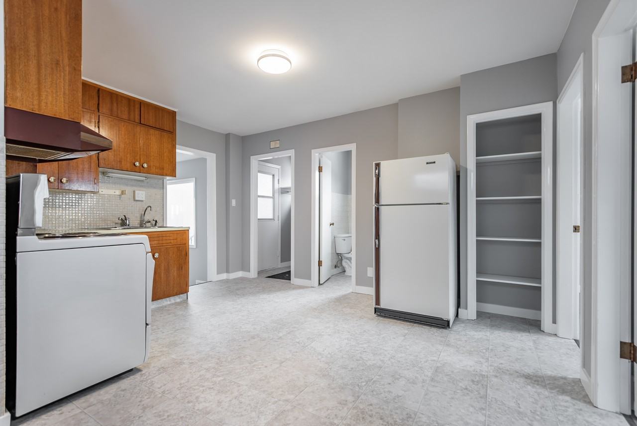 1738 Quebec St #1 - Photo 5 of 16