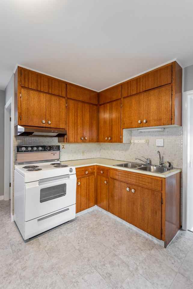 1738 Quebec St #1 - Photo 6 of 16