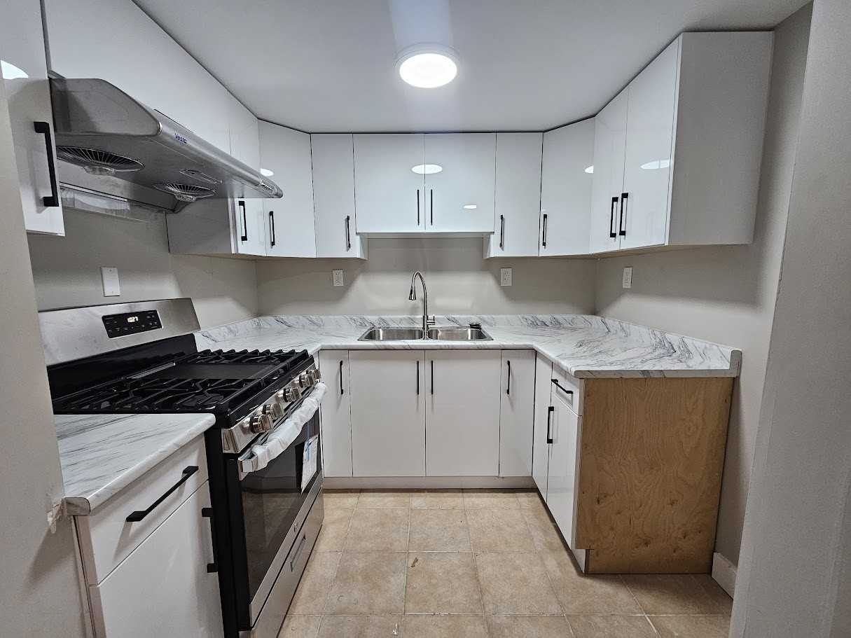 5530 Teskey Road - B #B - Photo 2 of 13