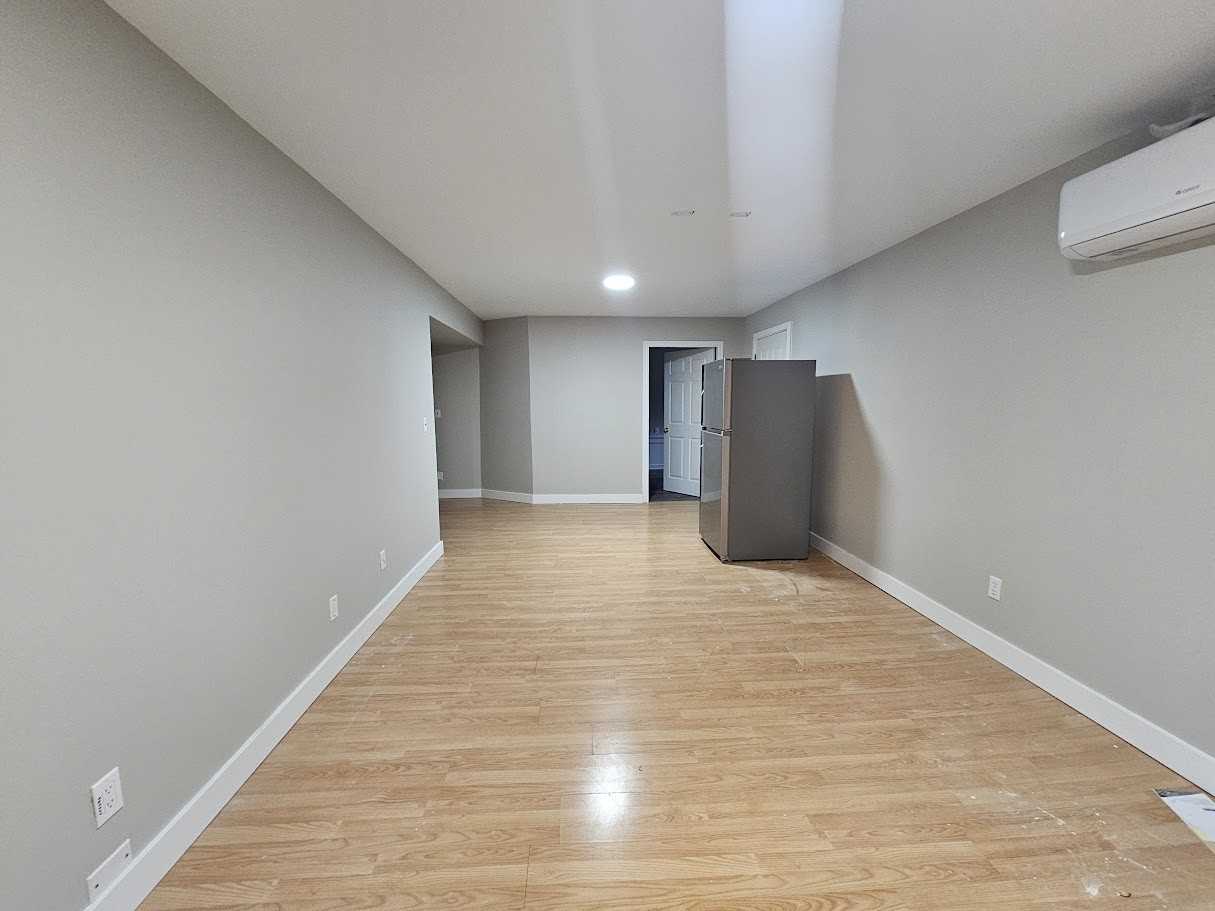 5530 Teskey Road - B #B - Photo 3 of 13