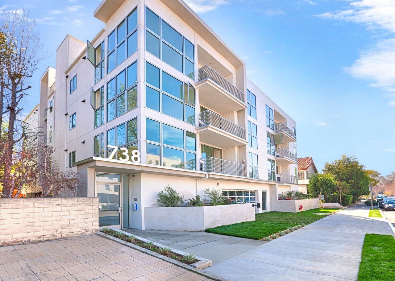 Ogden Apartments - Photo 6 of 12