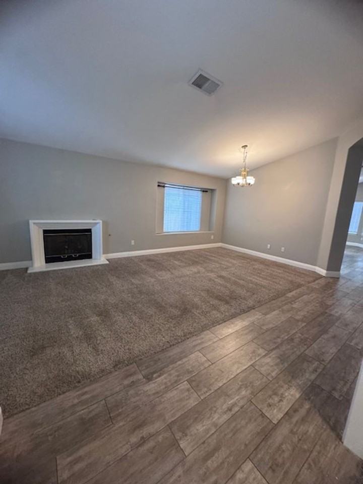 806 Augusta Hills Dr - Photo 3 of 12