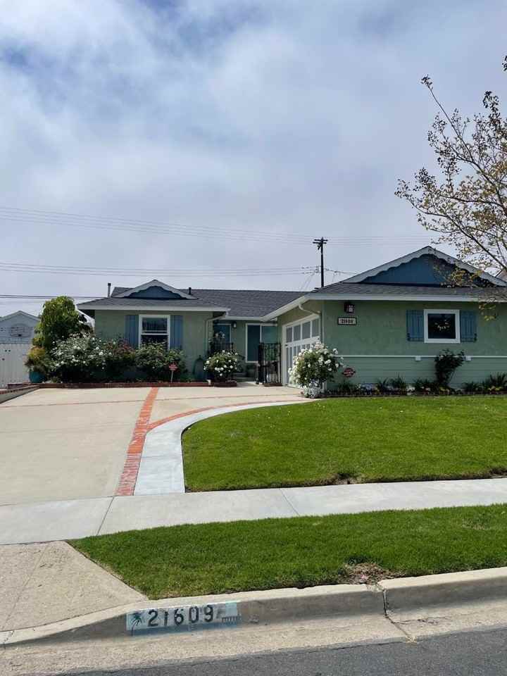 21609 Ladeene Avenue - Photo 2 of 30