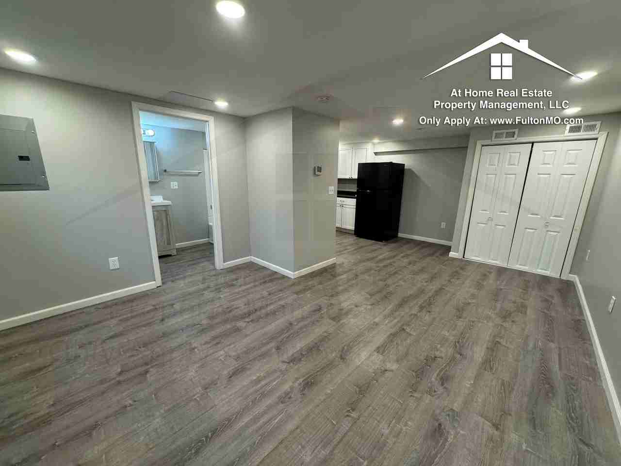 103 E 3rd St - Photo 3 of 12