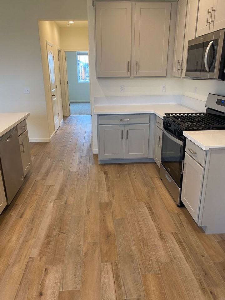 3525 Lennox St - Photo 6 of 43