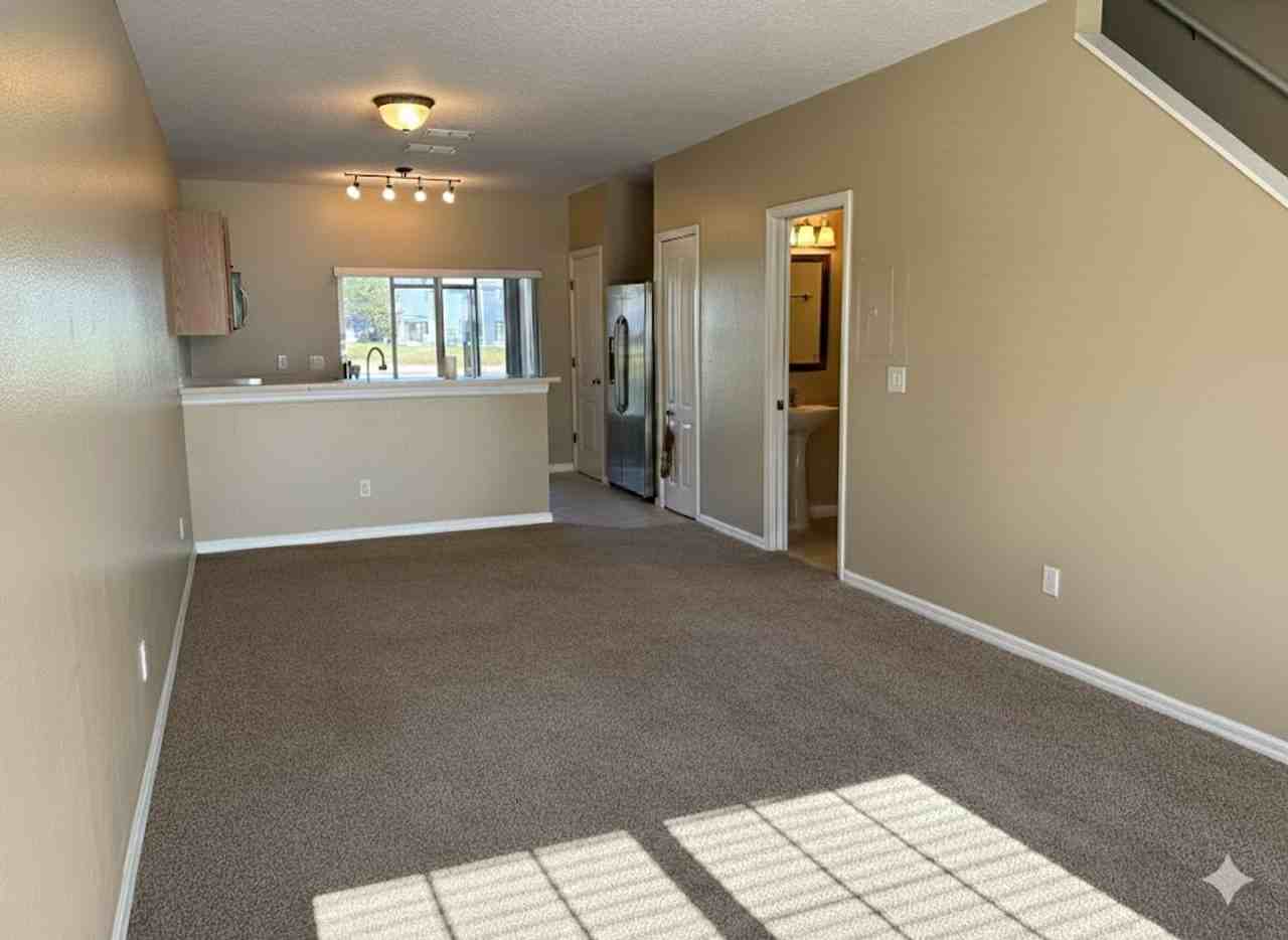 325 Wilton Circle - Photo 3 of 16