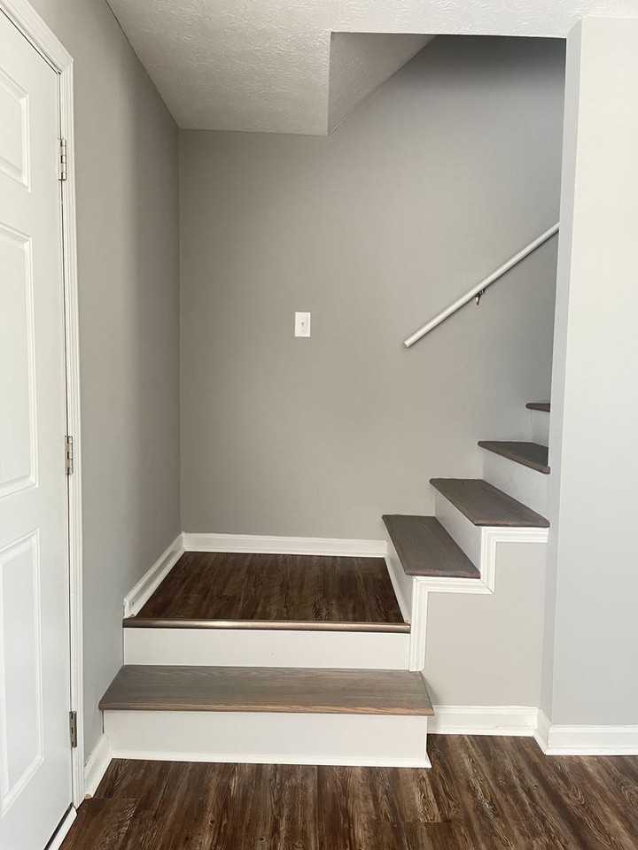 417 Garden City Dr. - Photo 5 of 8