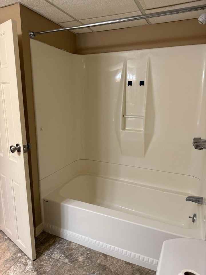 2224 Pond Rd - Photo 3 of 21