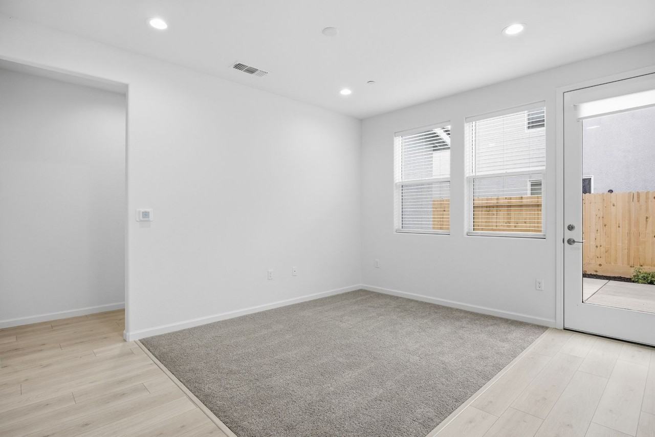 1317 West Sedona Avenue - Photo 7 of 19