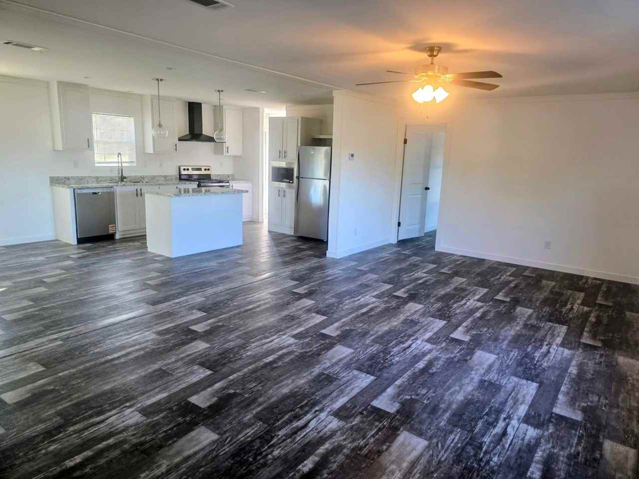 12118 Pitcairn Street - Photo 3 of 23