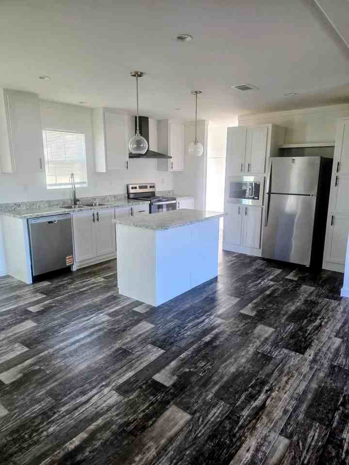 12118 Pitcairn Street - Photo 5 of 23