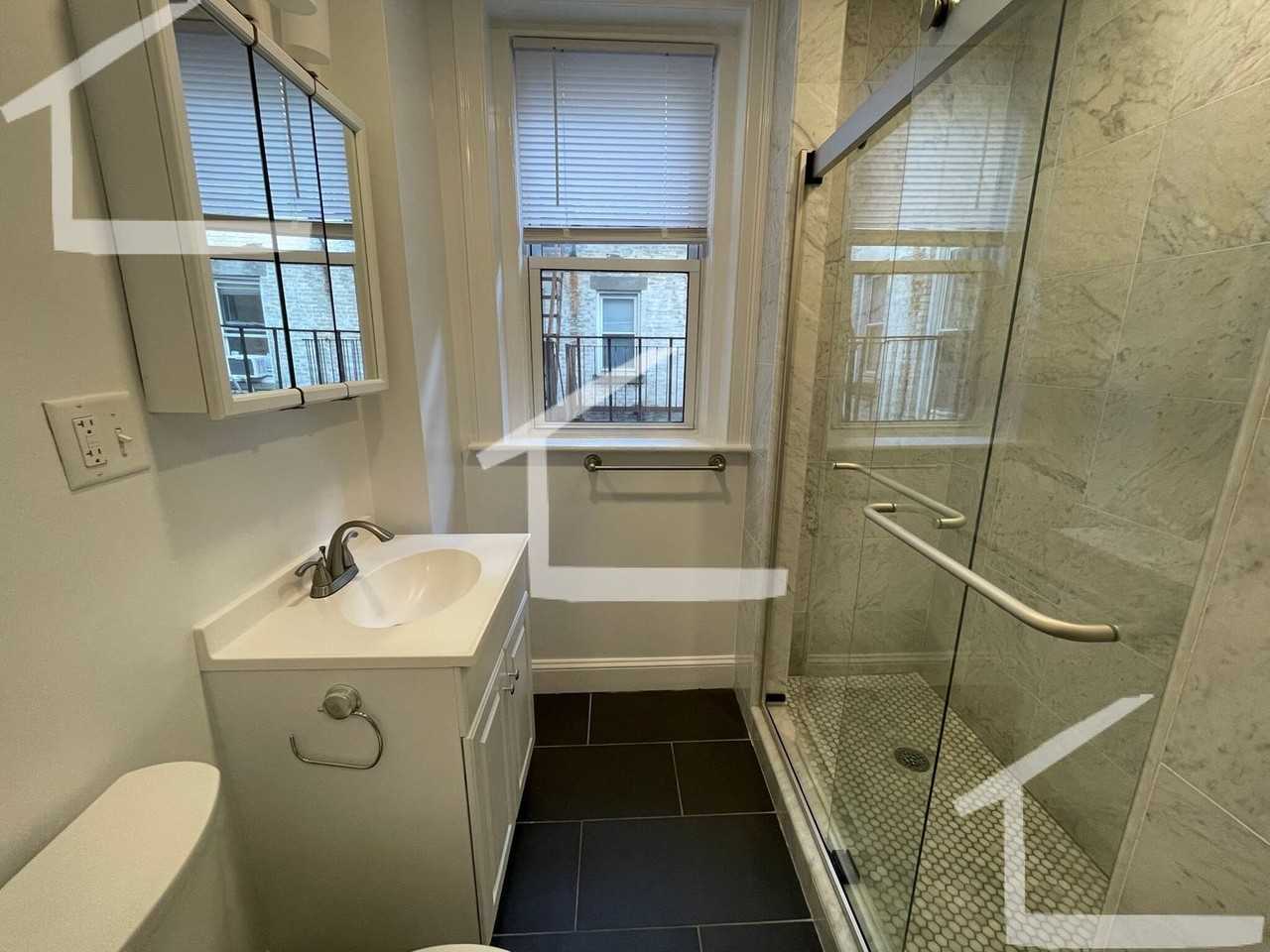 110 Park Drive - Photo 3 of 7