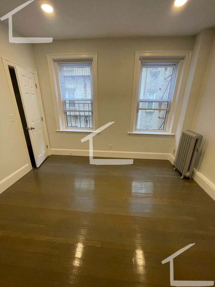 110 Park Drive - Photo 5 of 7