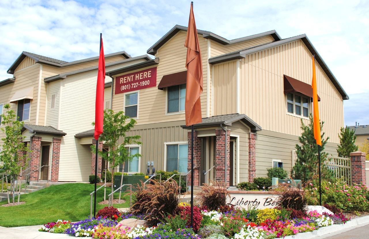 Liberty Bend - Photo 3 of 23