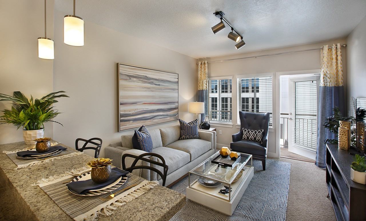 Liberty Crest - Photo 3 of 20