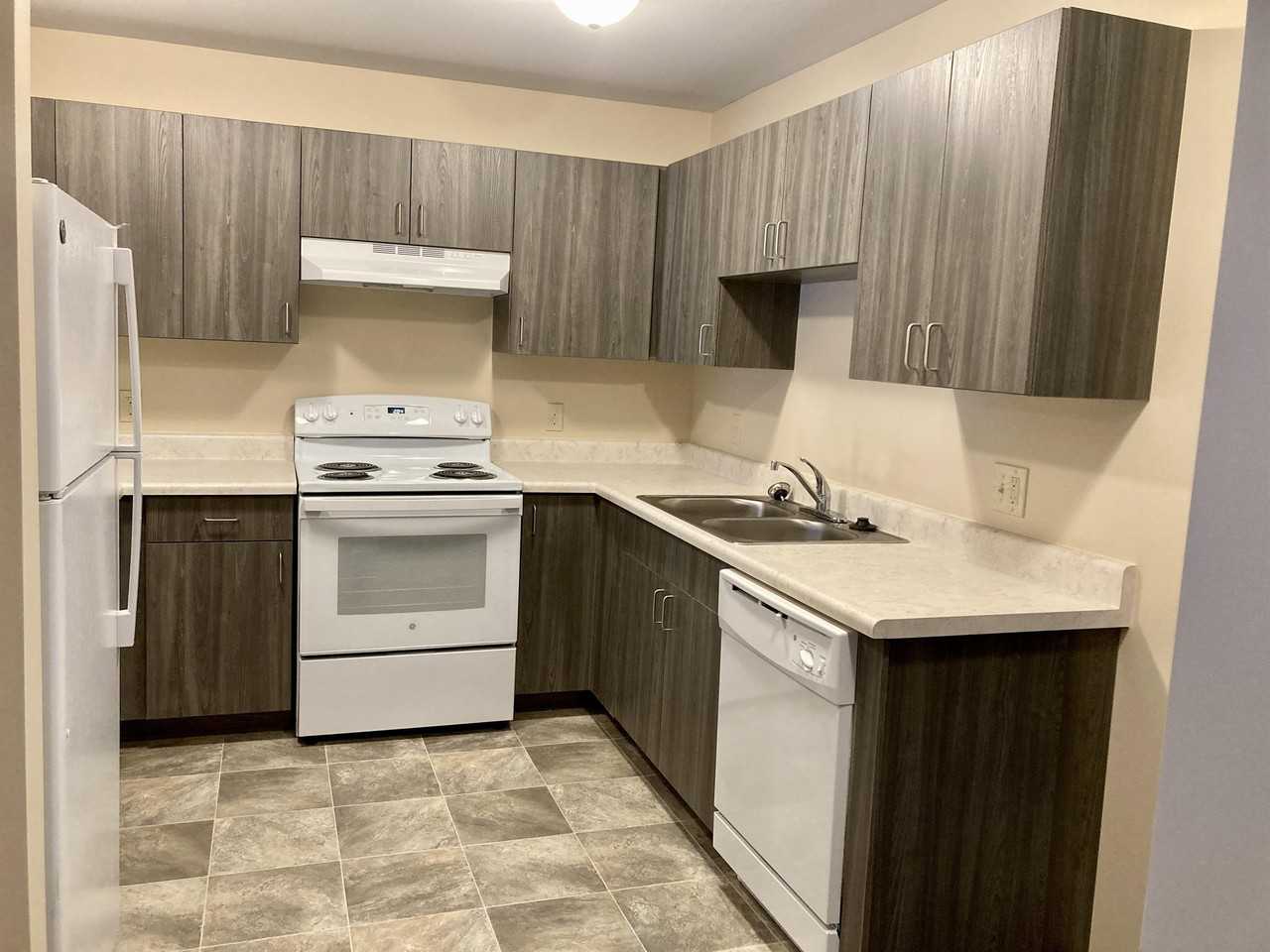 507 Southwest 6th Avenue - Photo 5 of 8